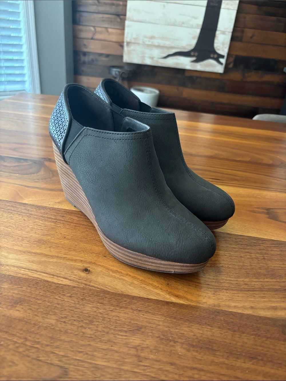 Dr Scholl’s Black Charcoal Harlow Wedge Booties Size 10
